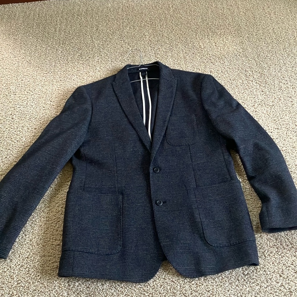 Men’s Express brand gray/black plaid sport coat. 42 Long Extra Slim